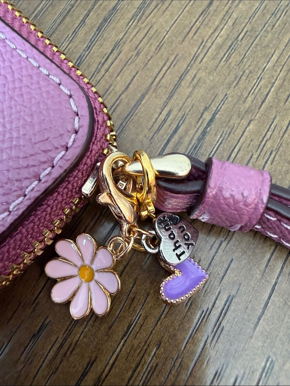 **ITEM BUNDLE** Coach Pink Pebbled Leather Wristlet, earrings and charm!! - Picture 5 of 8
